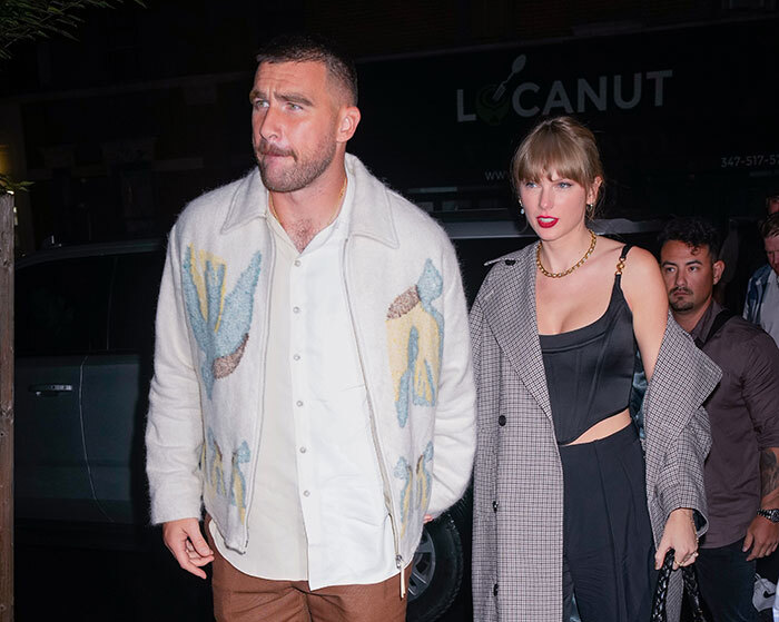 Taylor Swift And Travis Kelce Reportedly Had Gym Members Waiting Outside So They Could Workout Alone Taylor Swift And Travis Kelce Reportedly Had Gym Members Waiting Outside So They Could Workout Alone