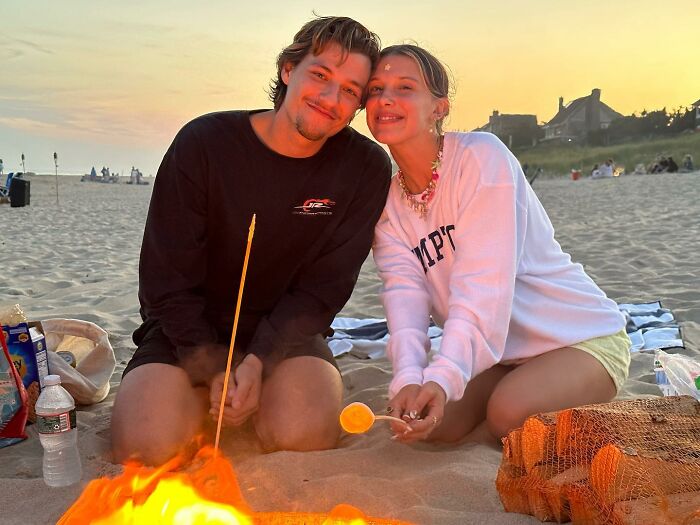 Millie Bobby Brown Reveals Jake Bongiovi's Crazy Underwater Proposal And Near-Loss Of The Ring Millie Bobby Brown Reveals Jake Bongiovi's Crazy Underwater Proposal And Near-Loss Of The Ring