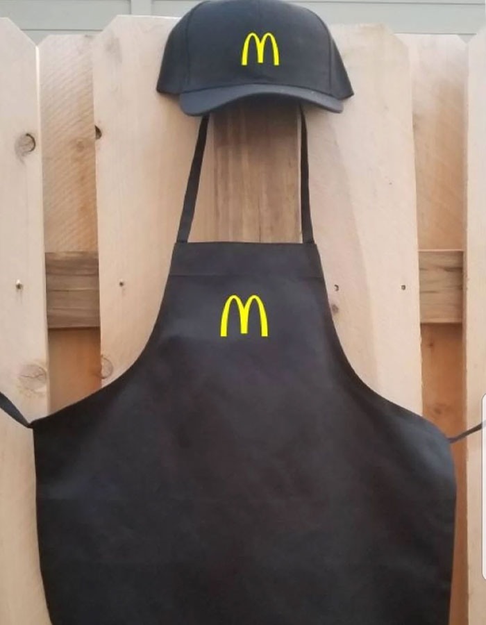Fast-Food Workers Reveal The Hilarious Souvenirs They’ve Taken From Their Jobs After Quitting
