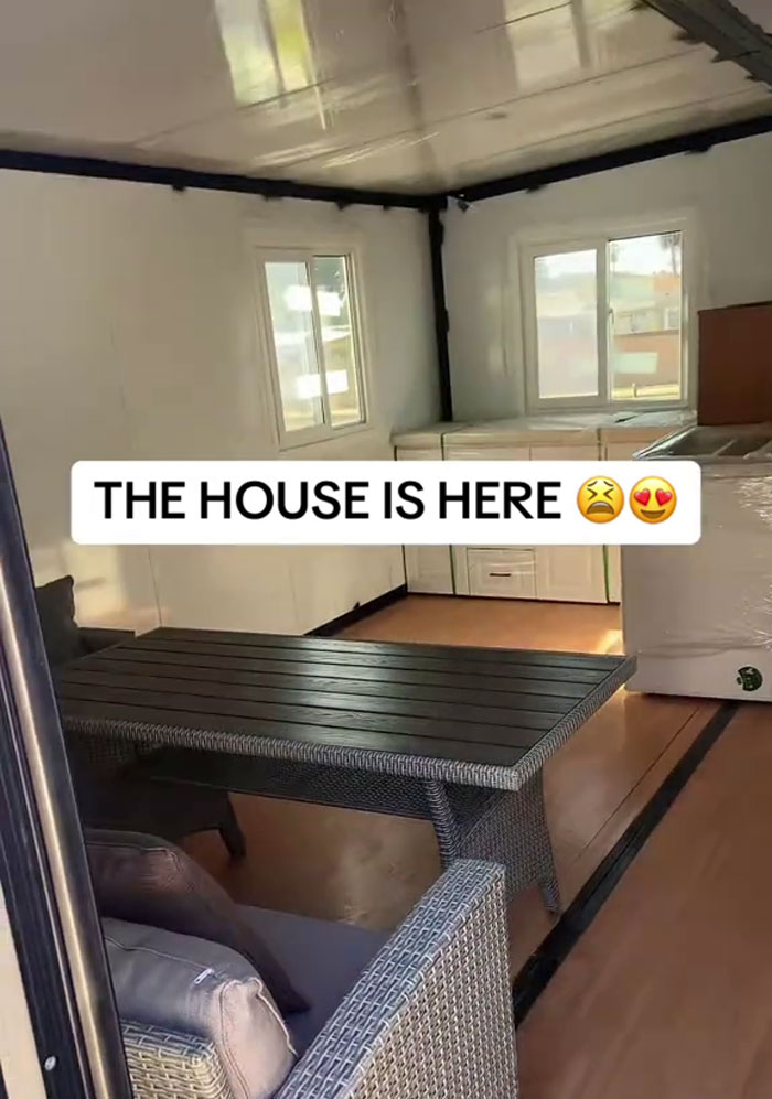 TikToker Unveils What His New $26K Prefab Amazon House Looks Like, Gains Over 20M Views