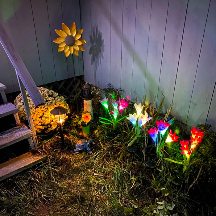 Upgrade Your Garden With These Solar Lily Lights, Because Who Wouldn't Want An Enchanted Wonderland Vibe In Their Own Backyard?
