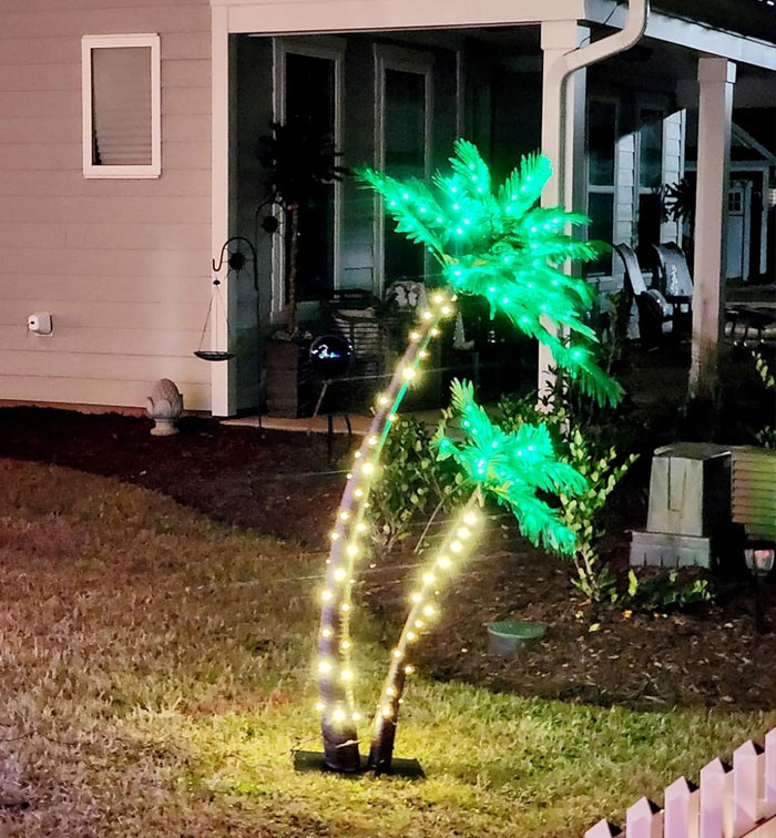 Bring Tropical Vibes To Your Backyard With The Mesmerizingly Lit Lightshare Artificial Palm Tree - Your Perfect Summer Night Companion!