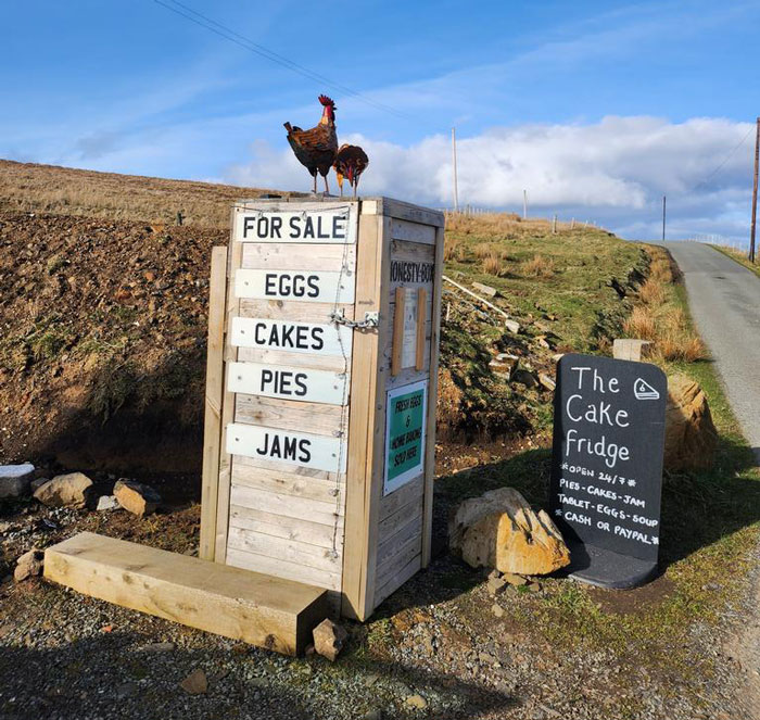 Scotland’s Honesty Cake Fridge Goes Viral, Has People Listing Other Similar Fridges Around The World