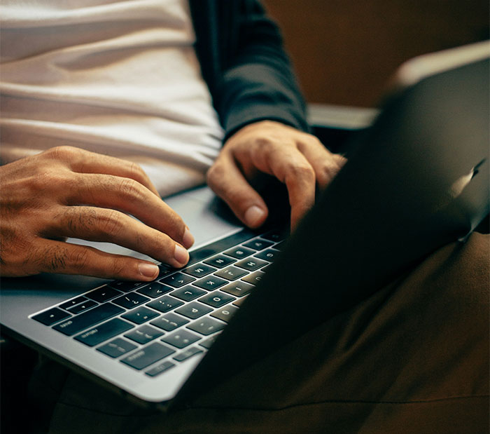 Church Demands Tradesman Take Down A Review Or Get Sued, He Shuts Them Down With Another Review Church Demands Tradesman Take Down A Review Or Get Sued, He Shuts Them Down With Another Review