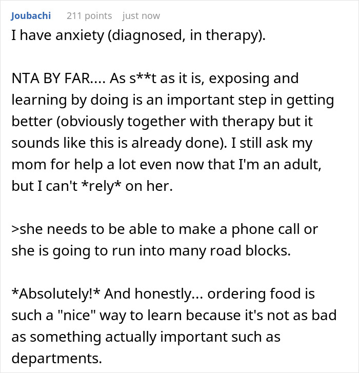 Family Drama Ensues Over Dad Refusing To Order Pizza For Socially Anxious Daughter Staying At Home Family Drama Ensues Over Dad Refusing To Order Pizza For Socially Anxious Daughter Staying At Home