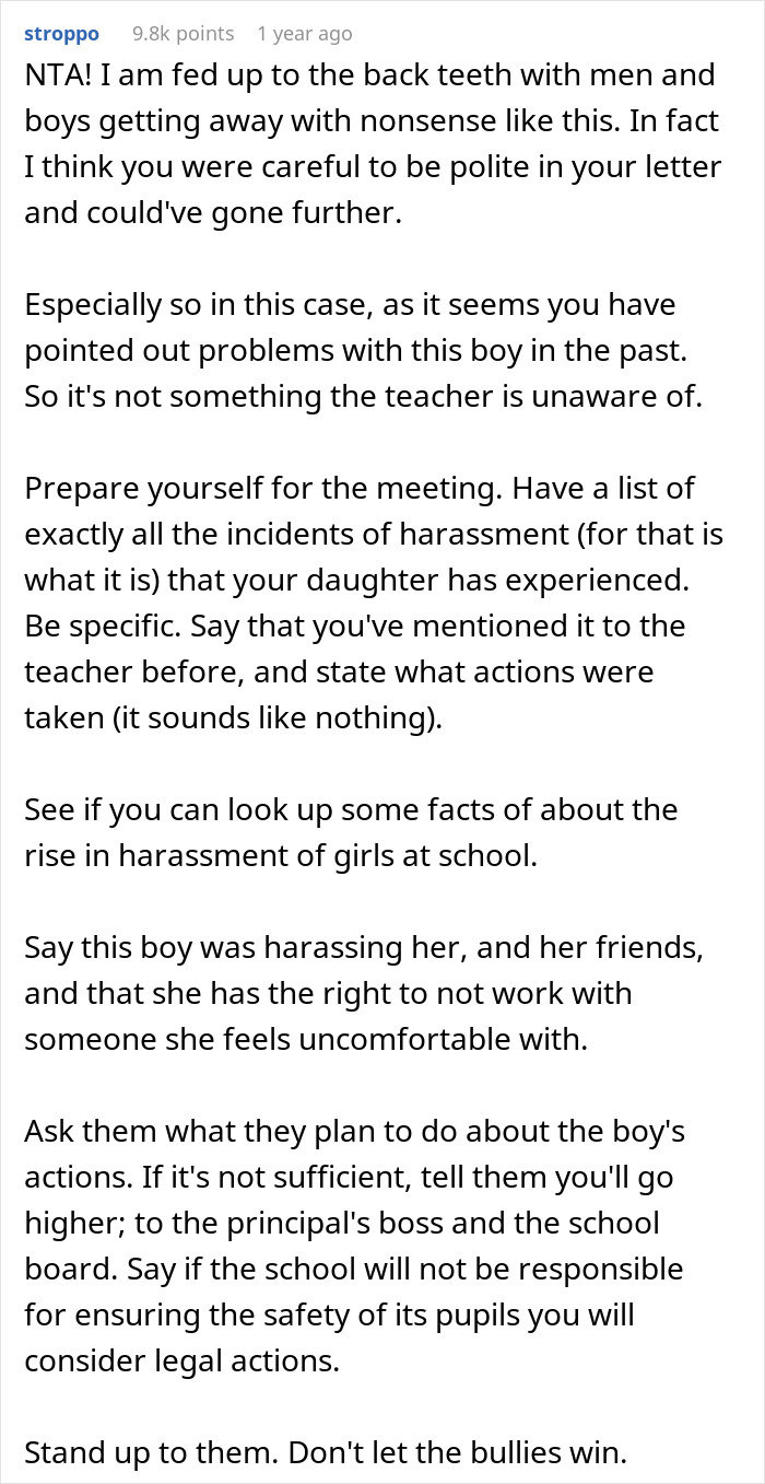 Pupil Keeps Harassing Female Classmates, Teacher Pays No Heed, Mom Shuts It Down With Other Parents Pupil Keeps Harassing Female Classmates, Teacher Pays No Heed, Mom Shuts It Down With Other Parents