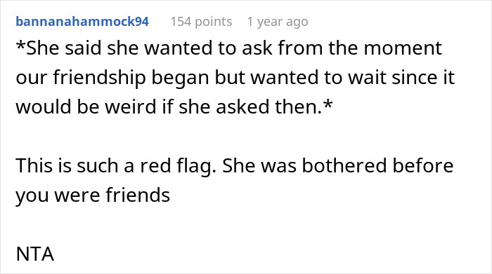 Woman Is Stunned When A Friend Asks Her To Cut Off Her Hair, Claiming It Reminds Her Of Her Trauma Woman Is Stunned When A Friend Asks Her To Cut Off Her Hair, Claiming It Reminds Her Of Her Trauma