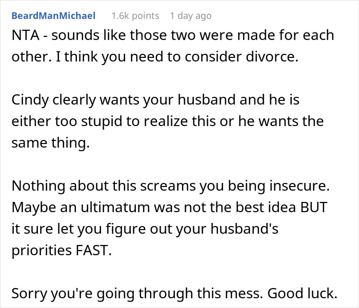 Woman Is Uncomfortable With 18 Y.O. Guest "Making Passes" At Her Husband Woman Is Uncomfortable With 18 Y.O. Guest "Making Passes" At Her Husband