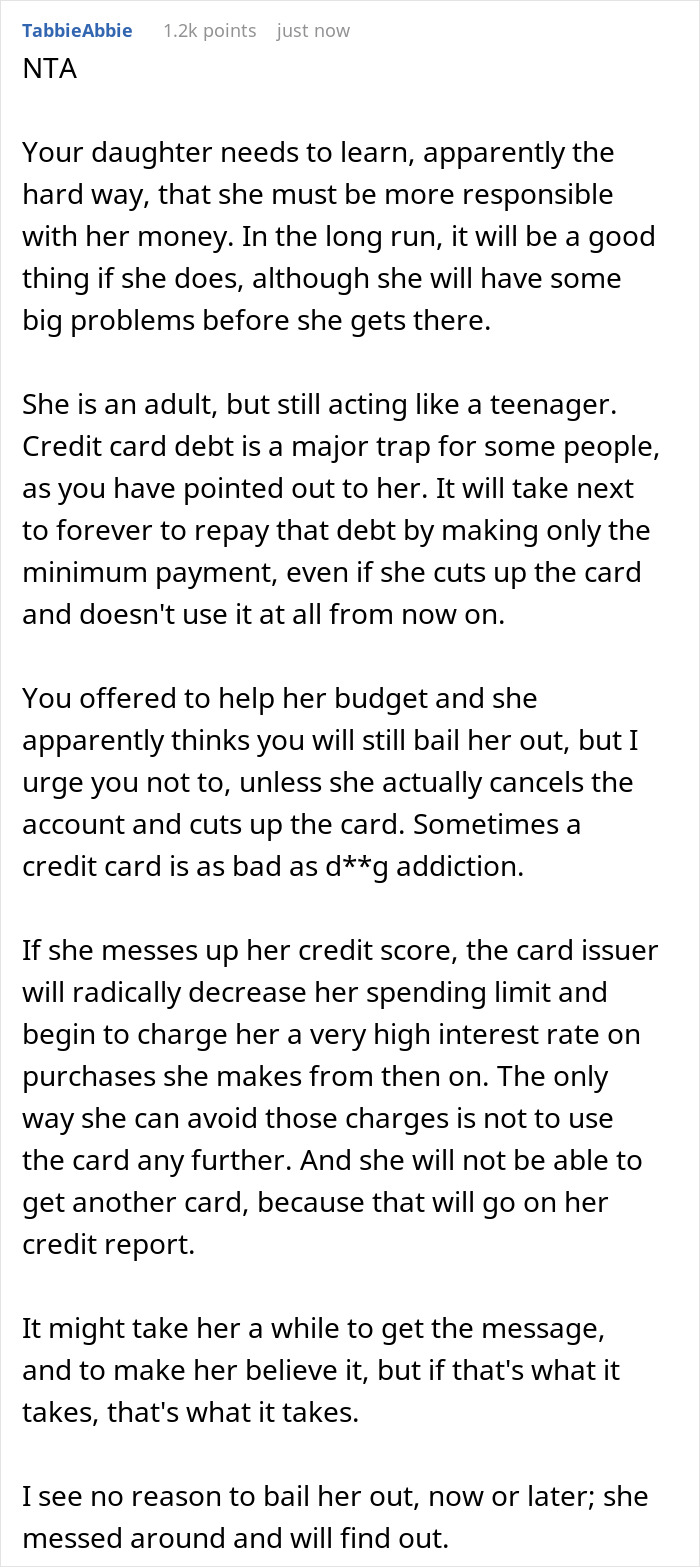Parent Makes Daughter Face $3,000 Credit Debt Consequences After She Goes On Spending Spree Parent Makes Daughter Face $3,000 Credit Debt Consequences After She Goes On Spending Spree