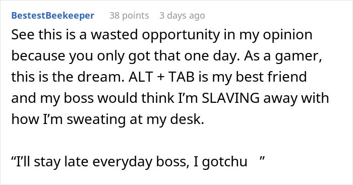 "What Are You Doing?": Boss Shocked Employee Just Reads Book After Being Asked To Stay Late "What Are You Doing?": Boss Shocked Employee Just Reads Book After Being Asked To Stay Late