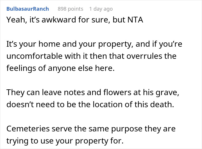 Man Asks If He’d Be A Jerk To Ask Parents To Remove Their Child’s Memorial From His Property Man Asks If He’d Be A Jerk To Ask Parents To Remove Their Child’s Memorial From His Property