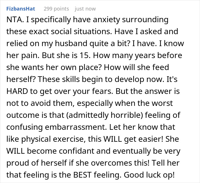 Family Drama Ensues Over Dad Refusing To Order Pizza For Socially Anxious Daughter Staying At Home Family Drama Ensues Over Dad Refusing To Order Pizza For Socially Anxious Daughter Staying At Home