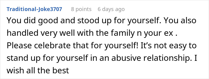 “Pass The Salad”: Silence Settles As Family Realize Woman’s BF Understood Their Insults Toward Him “Pass The Salad”: Silence Settles As Family Realize Woman’s BF Understood Their Insults Toward Him