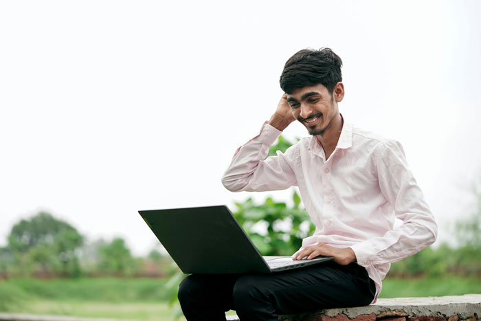 Company Bought An AI Machine To Answer Internal Questions, And It Malfunctions So Bad It’s Funny Company Bought An AI Machine To Answer Internal Questions, And It Malfunctions So Bad It’s Funny