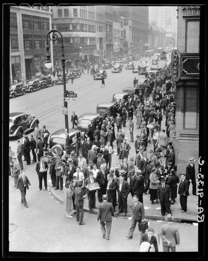 Garment Workers Leave The Factories For Noon Hour, Seventh Avenue And West 28th Street, New York, 1936