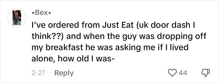 Delivery Driver Threw A Tantrum At Woman’s Door Because She Refused To Come Out To Take Her Order Delivery Driver Threw A Tantrum At Woman’s Door Because She Refused To Come Out To Take Her Order