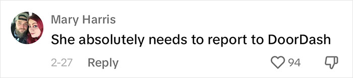 Delivery Driver Threw A Tantrum At Woman’s Door Because She Refused To Come Out To Take Her Order Delivery Driver Threw A Tantrum At Woman’s Door Because She Refused To Come Out To Take Her Order