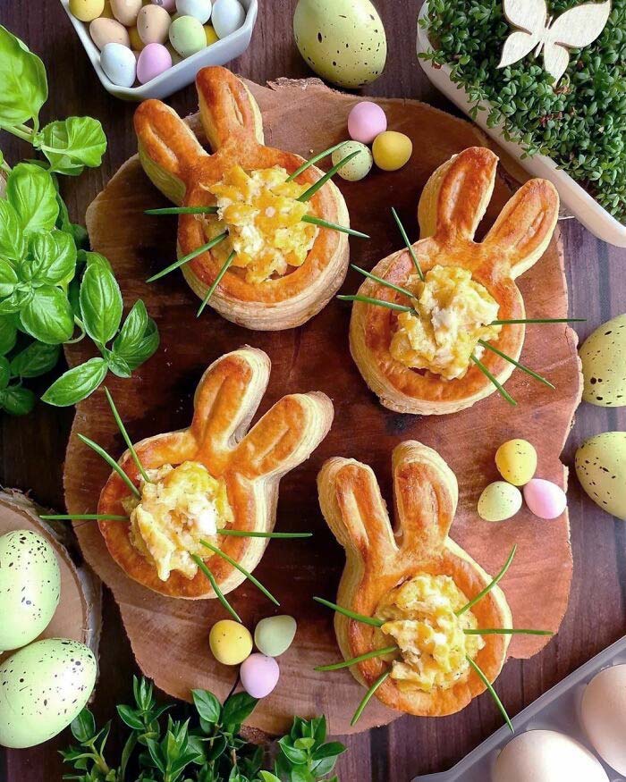 Scrambled Eggs In Puff Pastry Bunnies