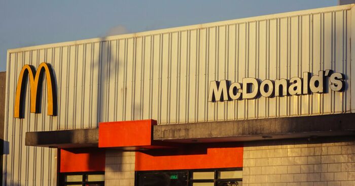 McDonald’s Employee Disgusted By Moldy Mess In Kitchen: “I Can Smell That”
