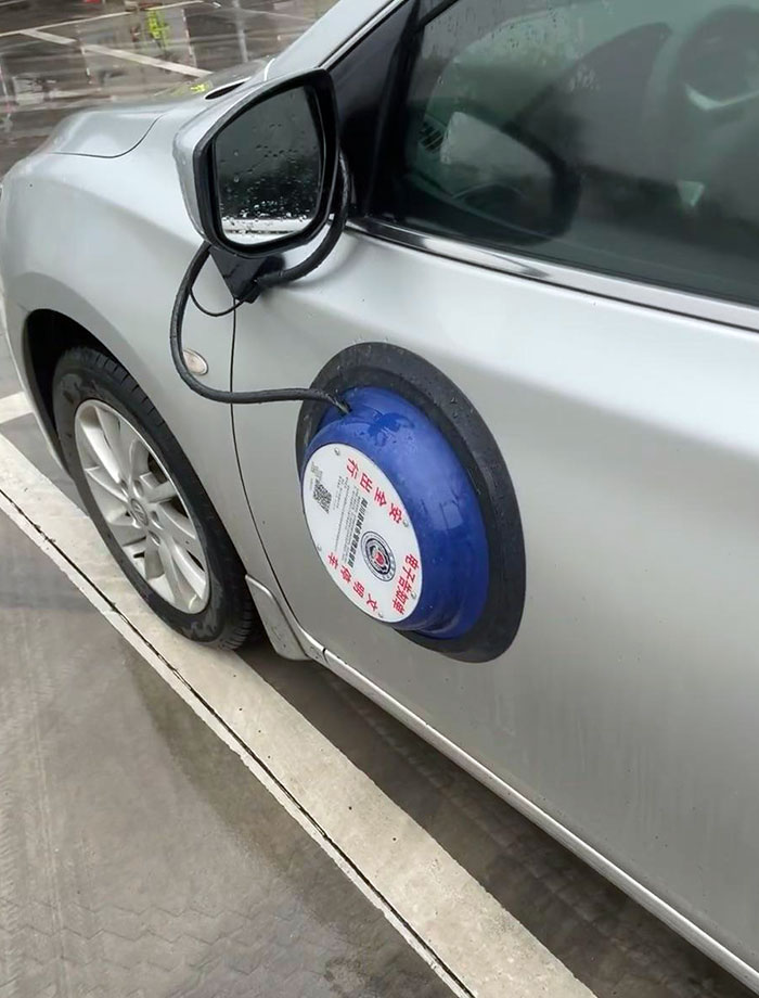 This Device Is Put On Your Car If You Don't Park Inside The Lines