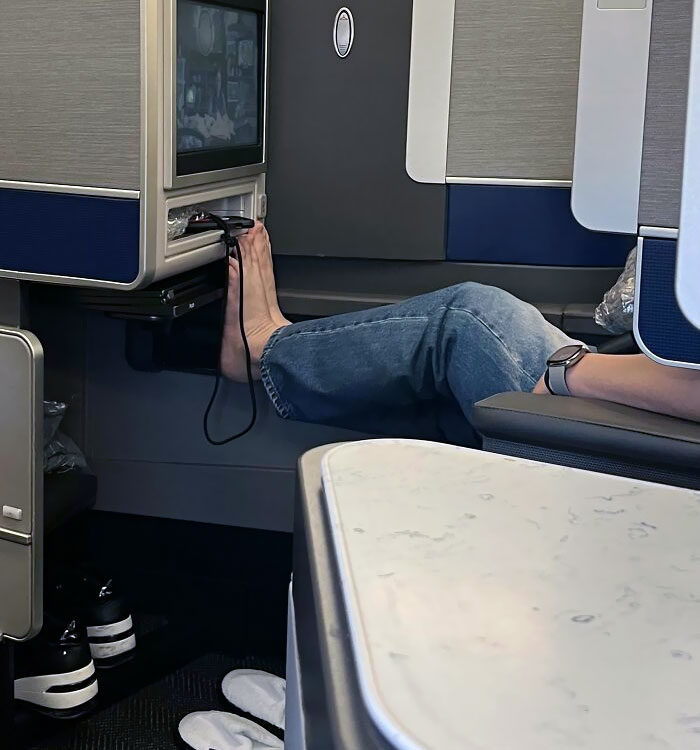 Naked Feet On Planes Should Be Illegal No Matter How Far Apart We Are