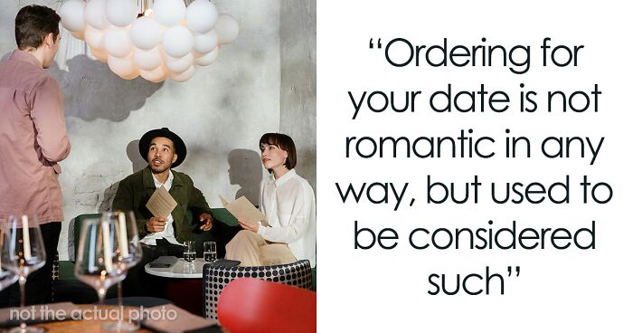 34 Behaviors That Creep People Out Now But Once Were Considered Romantic, As Pointed Out Online