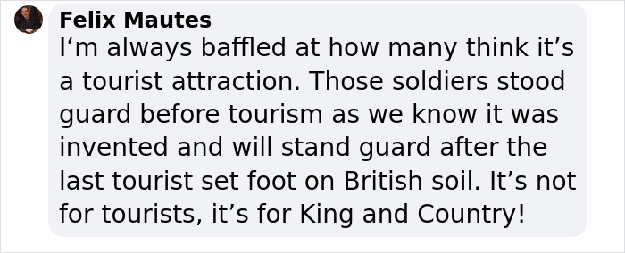 “He’s Got A Long Day”: Police Officer Berates American Tourists Who Can’t Stop Ridiculing King’s Guard “He’s Got A Long Day”: Police Officer Berates American Tourists Who Can’t Stop Ridiculing King’s Guard