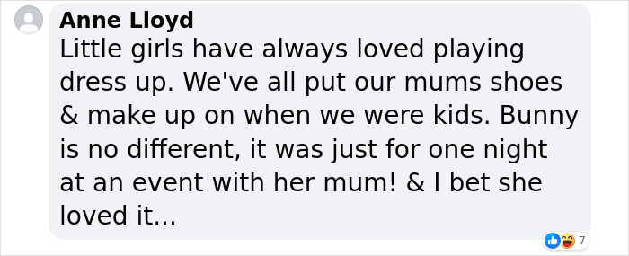 Model Bewilders People After Bringing High-Heel-Wearing 9-Year-Old Daughter To “Boozy Brunch” Model Bewilders People After Bringing High-Heel-Wearing 9-Year-Old Daughter To “Boozy Brunch”