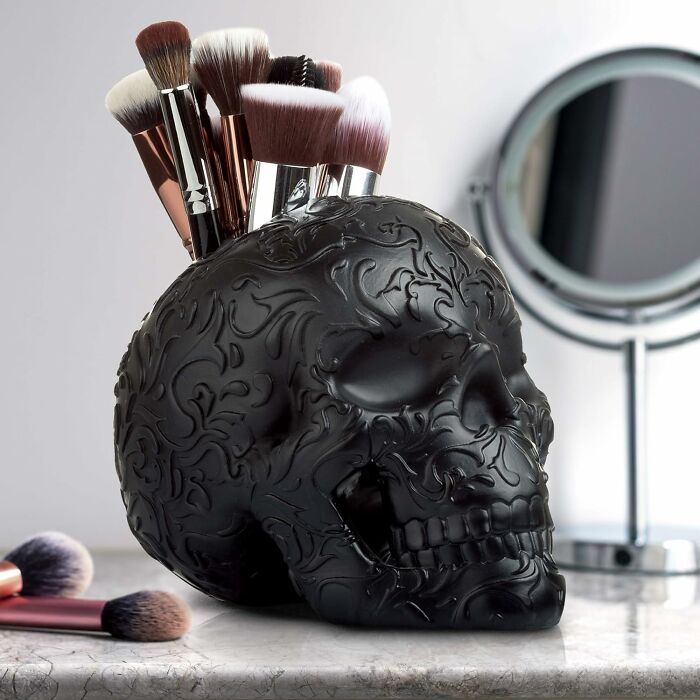 Organize Your Makeup Brushes With A Skull Makeup Brush Holder