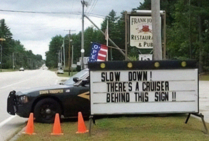 50 Signs That Are Poorly Placed, Badly Designed Or Simply Funny, Shared In This FB Group