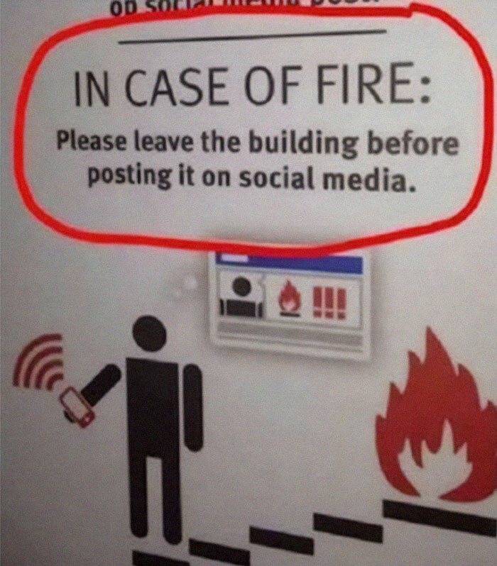 50 Signs That Are Poorly Placed, Badly Designed Or Simply Funny, Shared In This FB Group
