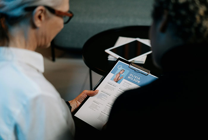 “Maybe This Can Get You A Job”: Recruiter Explains Why It's So Hard To Get Hired In 2024 “Maybe This Can Get You A Job”: Recruiter Explains Why It's So Hard To Get Hired In 2024