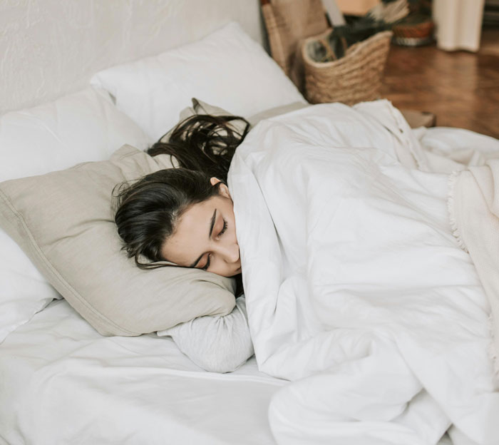 Stepmom Goes Out Of Her Way To Inconvenience Bedbound Teen, Bio Mom Gets Her Out Of There Stepmom Goes Out Of Her Way To Inconvenience Bedbound Teen, Bio Mom Gets Her Out Of There