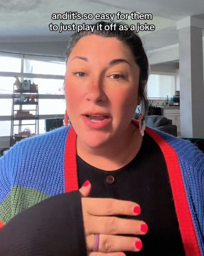 Teacher Claims New ‘Mewing’ Trend Might Be The Final Reason She Quits Teaching, Goes Viral Teacher Claims New ‘Mewing’ Trend Might Be The Final Reason She Quits Teaching, Goes Viral