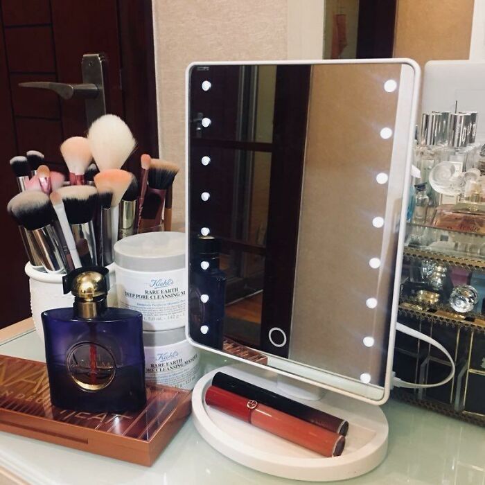 Illuminate Your Beauty Routine With A Lighted Vanity Makeup Mirror: Achieve Flawless Looks With Perfect Lighting Every Time