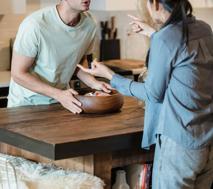 Husband Sees Wife's New AC, Says He Deserves A Trip With His Buddies If She Has That Kind Of Money Husband Sees Wife's New AC, Says He Deserves A Trip With His Buddies If She Has That Kind Of Money