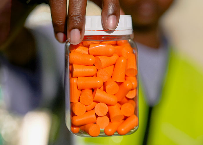 “Have Some Respect”: Mom Vents About Her Experience Of Bringing A Baby To A Rave, Gets Dragged “Have Some Respect”: Mom Vents About Her Experience Of Bringing A Baby To A Rave, Gets Dragged