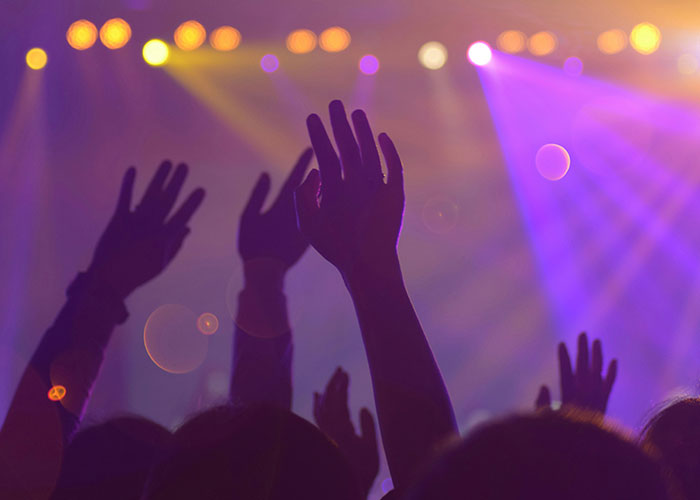 “Have Some Respect”: Mom Vents About Her Experience Of Bringing A Baby To A Rave, Gets Dragged “Have Some Respect”: Mom Vents About Her Experience Of Bringing A Baby To A Rave, Gets Dragged