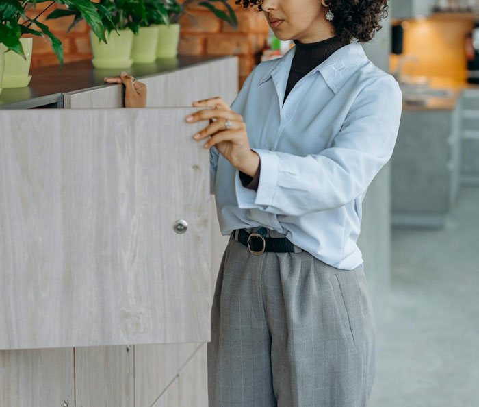 “Hated Every Second Of It”: Couple Refuse To Host Family Ever Again After What They Did “Hated Every Second Of It”: Couple Refuse To Host Family Ever Again After What They Did