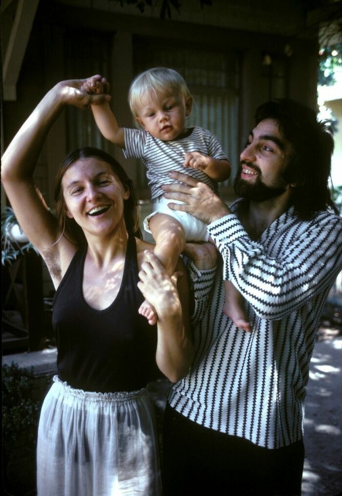 El pequeño Leonardo Dicaprio y sus padres George e Irmelin, 1976