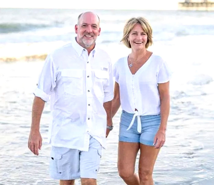 Captain Refuses To Let Stranded Passengers Back On Cruise Ship, Tourists Left On African Island Captain Refuses To Let Stranded Passengers Back On Cruise Ship, Tourists Left On African Island