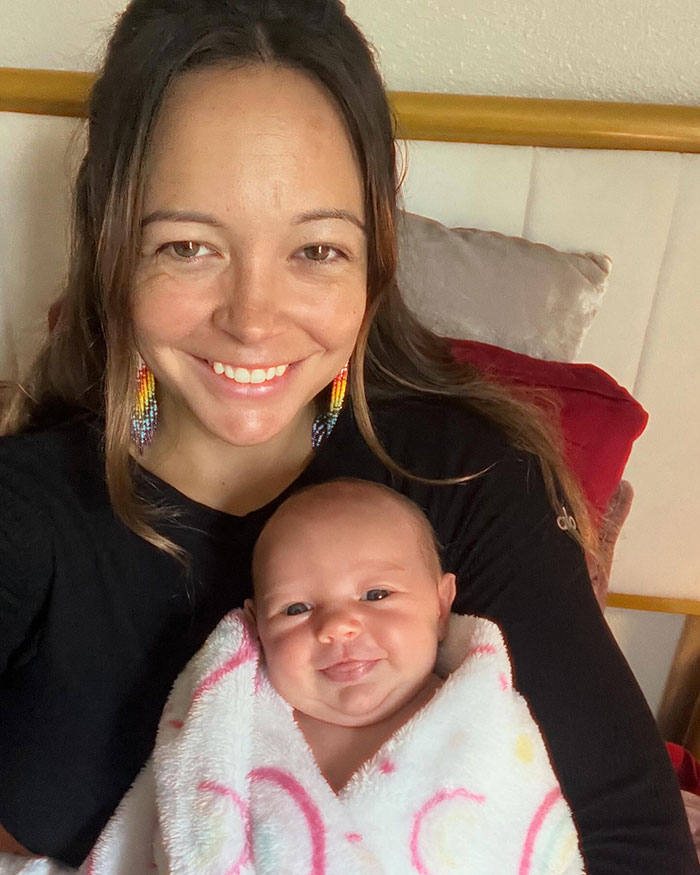 Update In Saga Of Aussie Dad Who Flew 15 Hours To Stop Daughter’s Adoption: Mom Speaks Out Update In Saga Of Aussie Dad Who Flew 15 Hours To Stop Daughter’s Adoption: Mom Speaks Out