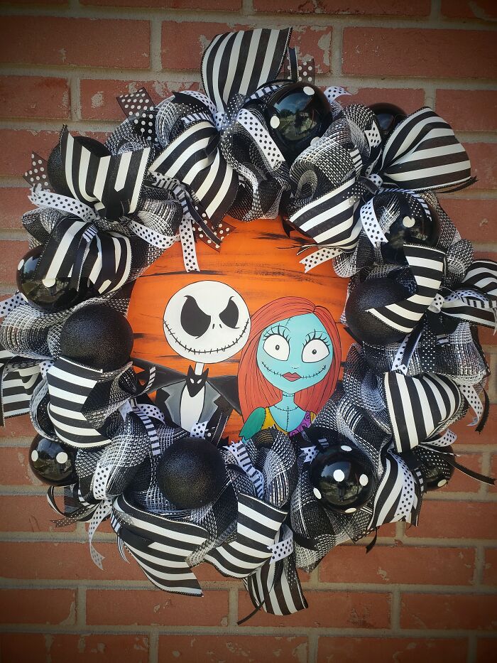 Here Are My Wreaths And Centrepiece That I Made Inspired By Pop Culture Animations Here Are My Wreaths And Centrepiece That I Made Inspired By Pop Culture Animations