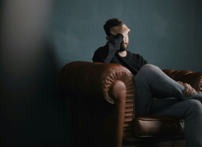 Postpartum Wife Thinks Man Is Cheating As He Came Home Later, Slaps Him So Hard He Considers Divorce Postpartum Wife Thinks Man Is Cheating As He Came Home Later, Slaps Him So Hard He Considers Divorce