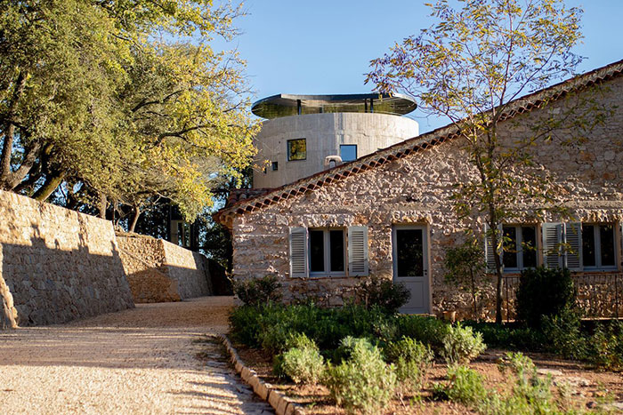 Angelina Jolie’s Lawyers Claim Brad Pitt Physically Abused Her Before Infamous France Trip Angelina Jolie’s Lawyers Claim Brad Pitt Physically Abused Her Before Infamous France Trip