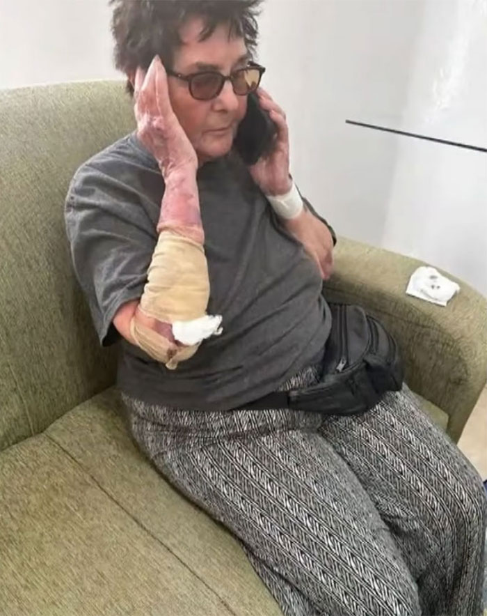 Captain Refuses To Let Stranded Passengers Back On Cruise Ship, Tourists Left On African Island Captain Refuses To Let Stranded Passengers Back On Cruise Ship, Tourists Left On African Island