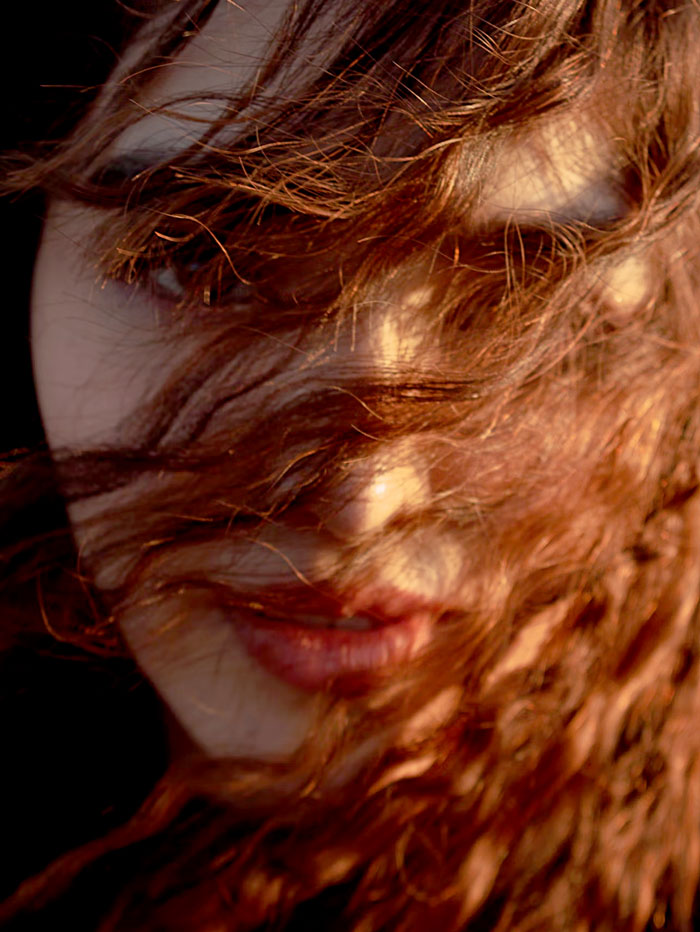 Teen Struggles To Handle The Pressure After Family Demands She Shave Her Head For Aunt Teen Struggles To Handle The Pressure After Family Demands She Shave Her Head For Aunt