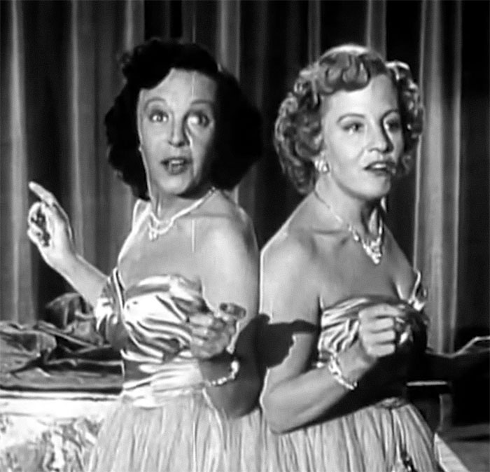 People Learn Harrowing Story Of Conjoined Twins, Which Ended With One Alive And The Other Not People Learn Harrowing Story Of Conjoined Twins, Which Ended With One Alive And The Other Not