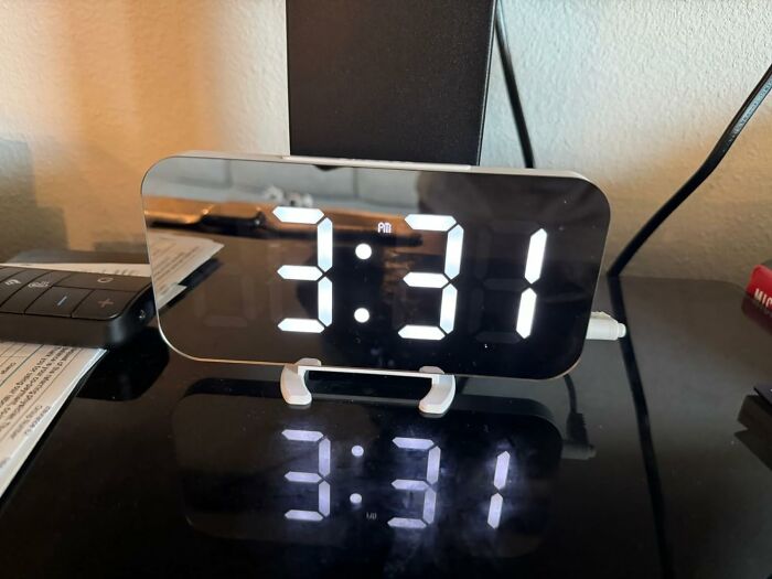 Wake Up In Style With A Large Mirrored LED Alarm Clock: Sleek Design And Bright Display To Start Your Day Right