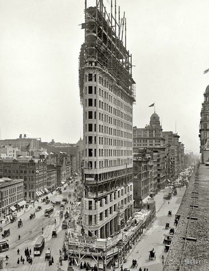 Flatiron Building, New York, 1902